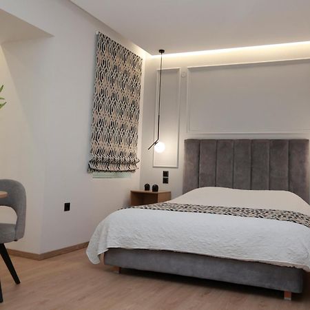 Platanos House Apartment Plomari Ruang foto