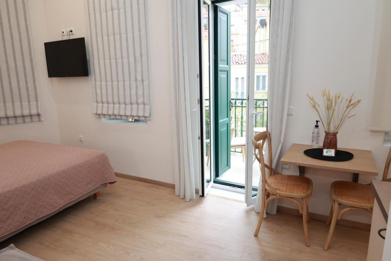 Platanos House Apartment Plomari Bagian luar foto