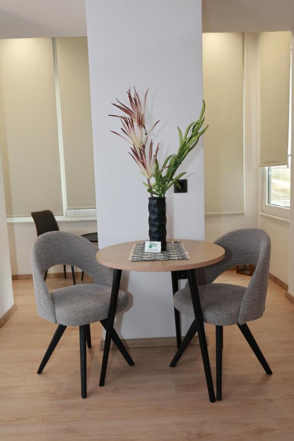 Platanos House Apartment Plomari Bagian luar foto