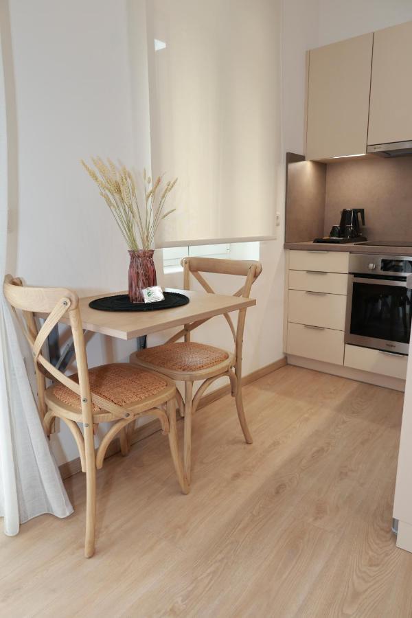Platanos House Apartment Plomari Bagian luar foto