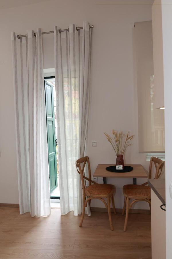 Platanos House Apartment Plomari Bagian luar foto
